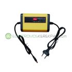 12V akkumulátor töltő 2A töltőárammal