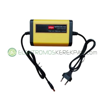 12V akkumulátor töltő 2A töltőárammal